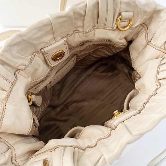 Prada cream beige nappa leather bow tote bag gold hardware - Picture 8 of 14